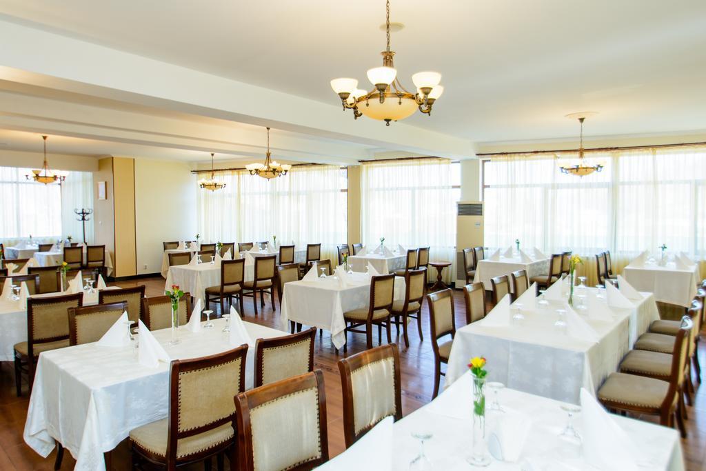 Hotel Codrisor Bistrita  Exterior photo